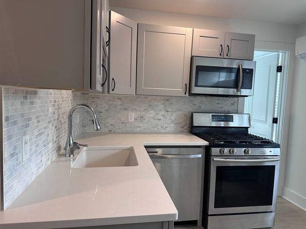 95 Troup St #12