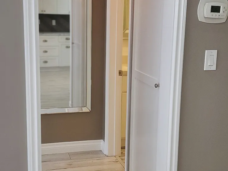 1300 Midvale Ave #309 — Photo 14