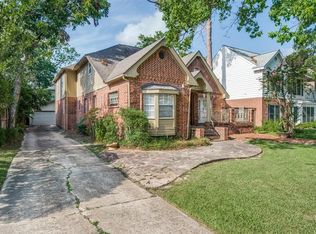 4613 Spruce St, Bellaire, TX 77401