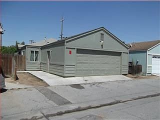2nd image of 1725 Marin Pl