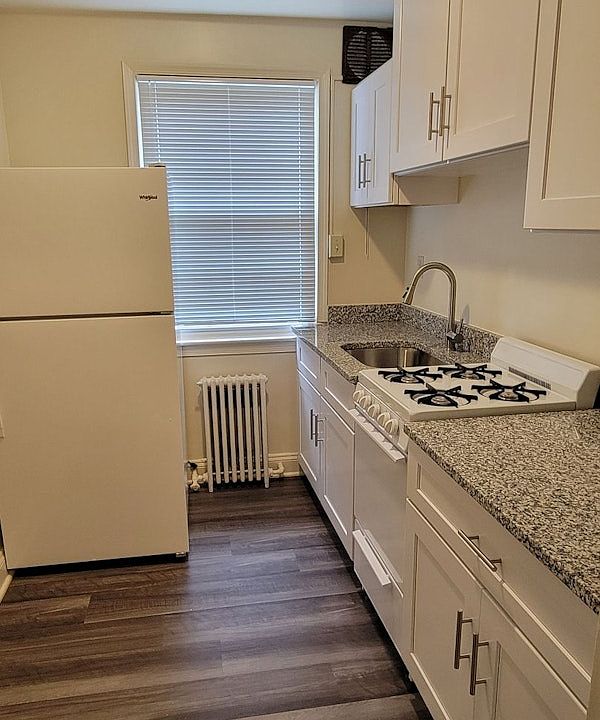 1st image of 4703 20th Rd N APT 2