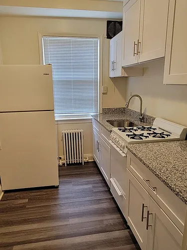 Lee Albemarle Apartments Photo 1