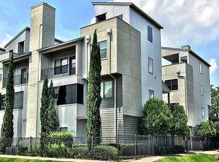 2213 Sandman St, Houston, TX 77007