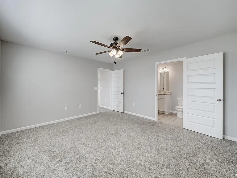 5028 Rivergrass Dr — Photo 19