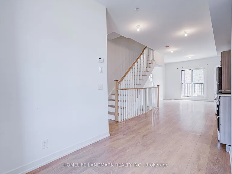 33 Case Ootes Dr — Photo 12