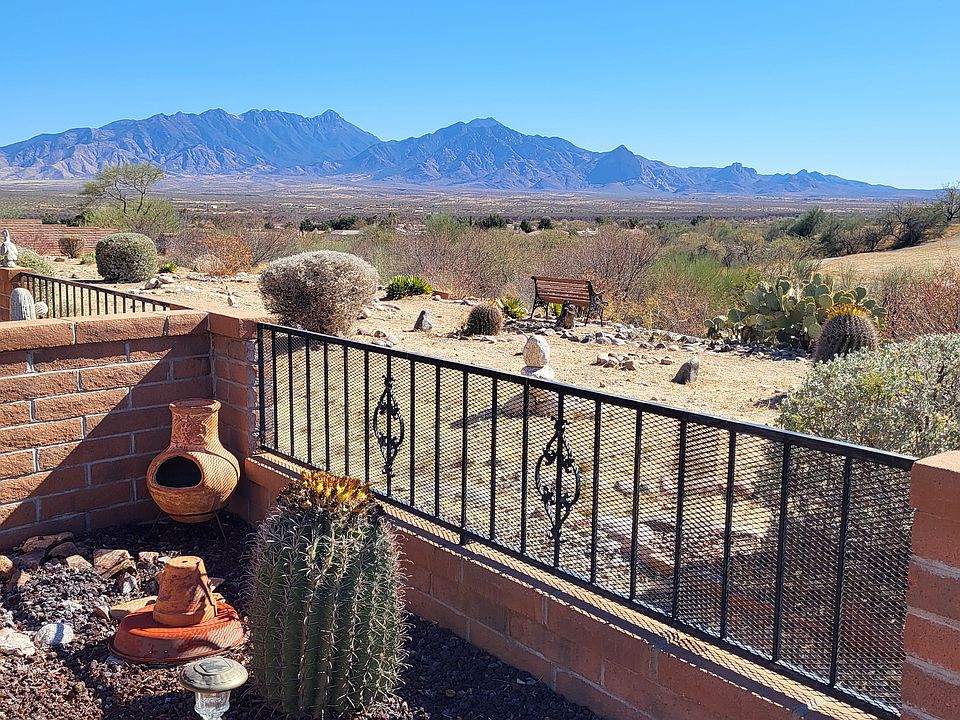 1st image of 933 W Calle Del Vencejo