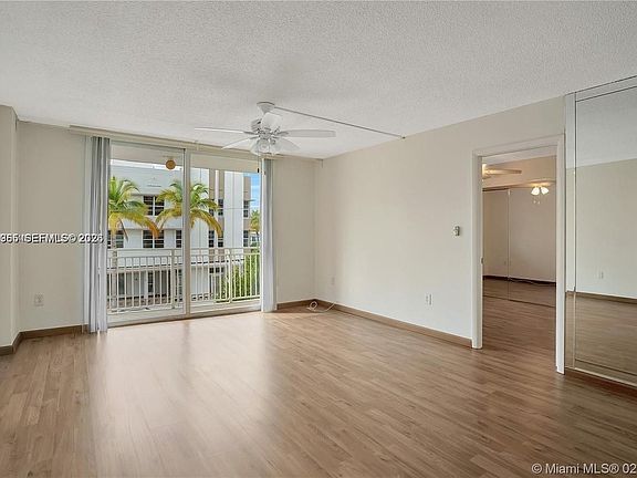 4th image of 345 Ocean Dr APT 302