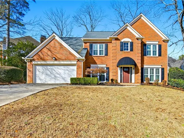 120 Willow Brook Dr, Roswell, GA 30076