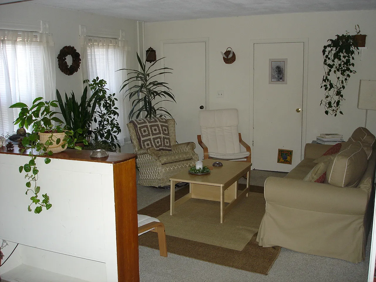 2 bed, 1.5 bath, 1000 sqft, $2,050 — Photo 1