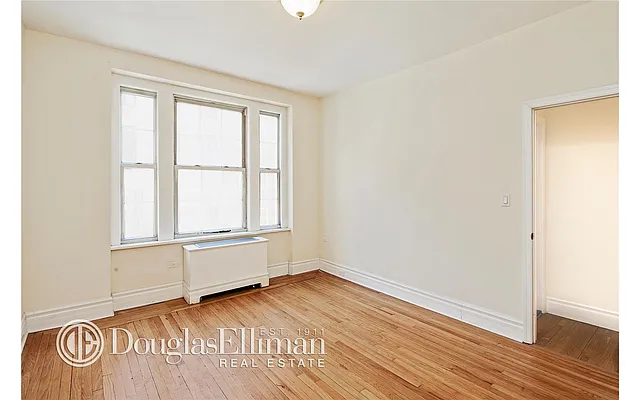 Rented by Douglas Elliman | media 4