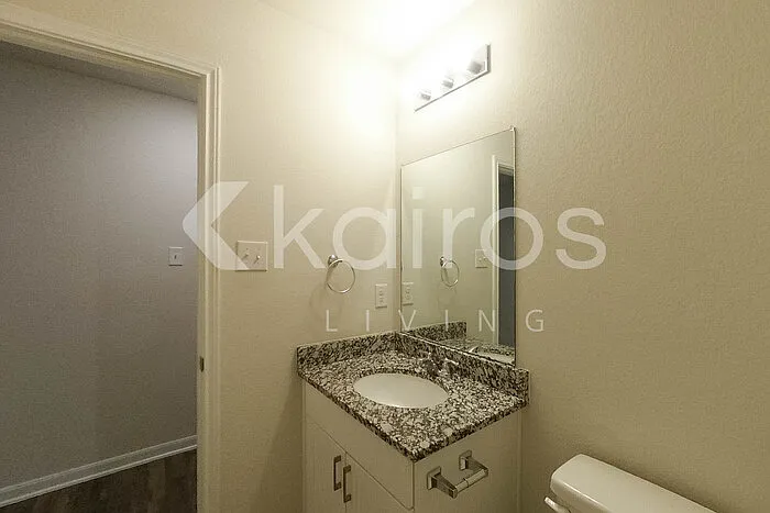 204 Wild Oak Dr — Photo 14
