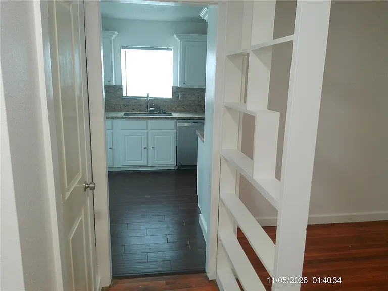 5319 Newkirk Ln — Photo 8