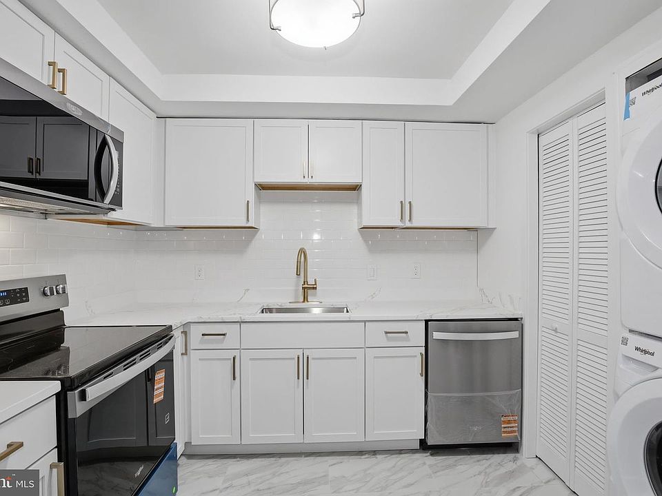 1st image of 10028 Stedwick Rd APT 102