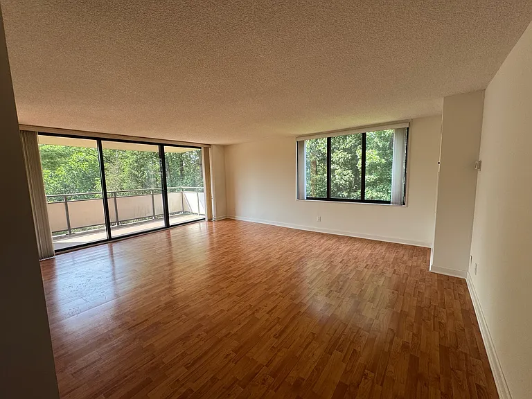 5225 Pooks Hill Rd #612N — Photo 5