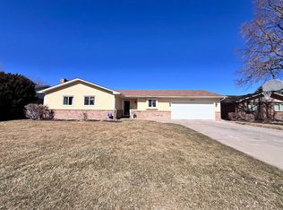 3801 Sugarberry Rd, North Platte, NE 69101