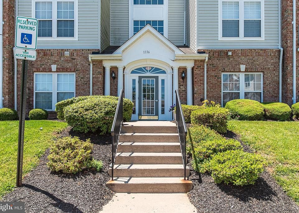 1st image of 1116 Spalding Dr