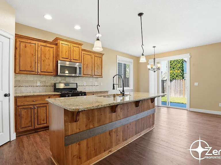 4608 NE 91st Way — Photo 9