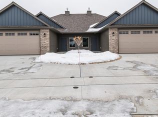 4606 Buckingham Dr NW, Rochester, MN 55901