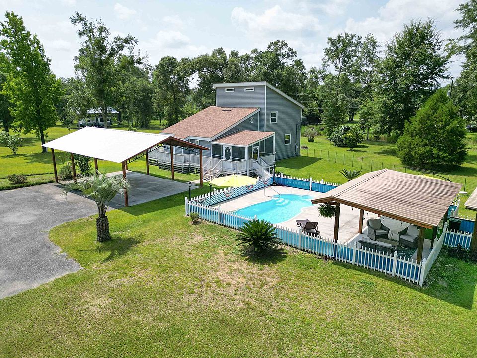 17451 NW County Road 12, Bristol, FL 32321 Zillow