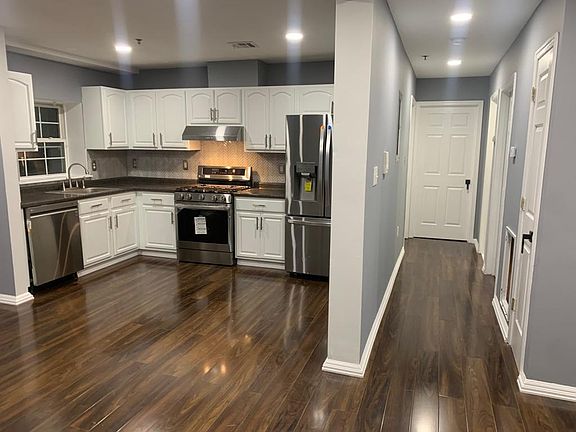 2nd image of 262-264 Mount Pleasant Ave #1