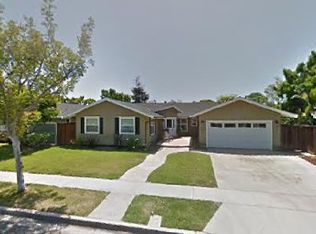 1315 Nottingham Rd, Newport Beach, CA 92660