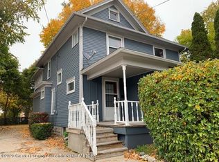 207 E State St, Saint Johns, MI 48879