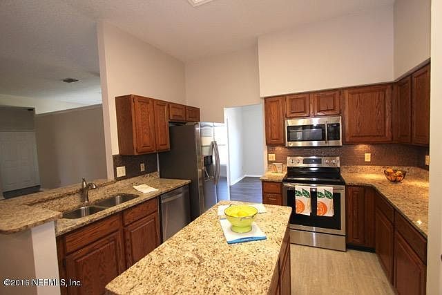 1st image of 8420 Country Bend Cir E