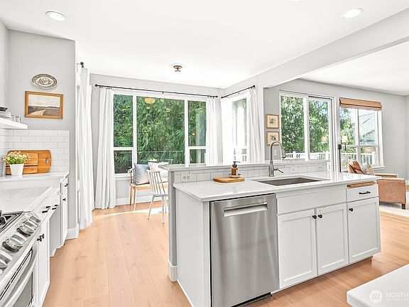 5th image of 1956 S Springfield Court