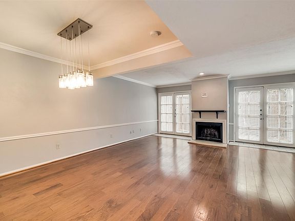 3rd image of 3627 Dickason Ave APT F
