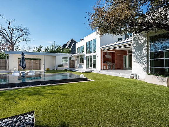 5th image of 6446 Prestonshire Ln