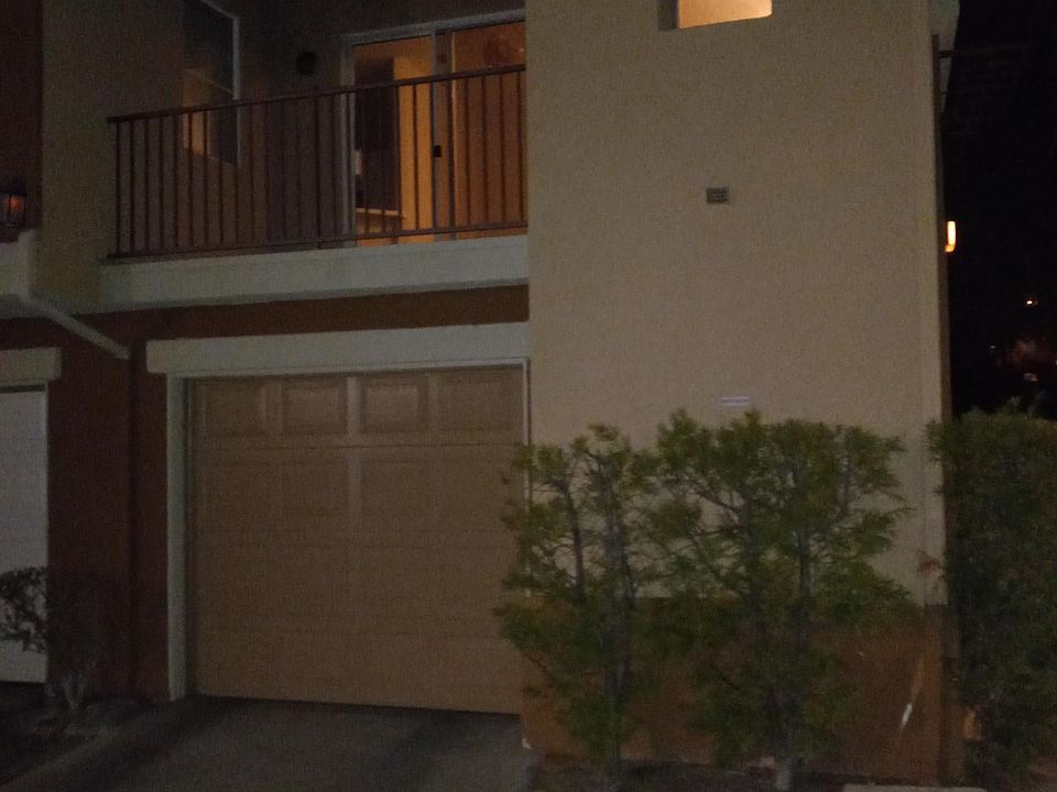 Garage door / exterior balcony