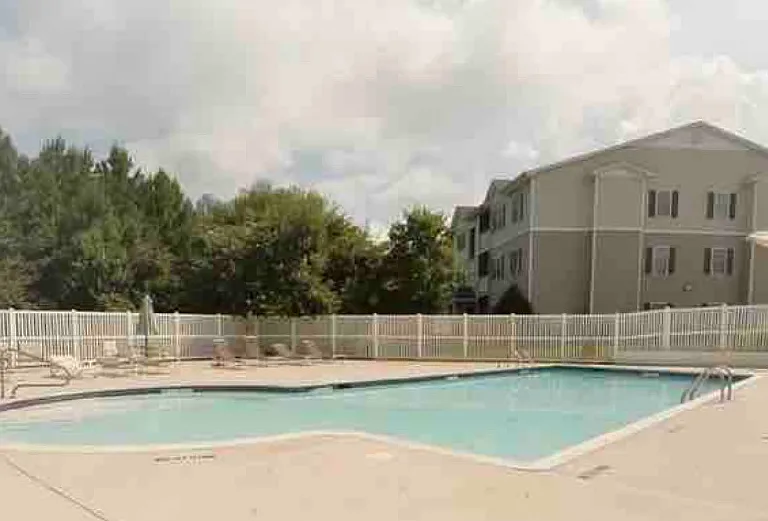 100 Cascade Ln #106 — Photo 52