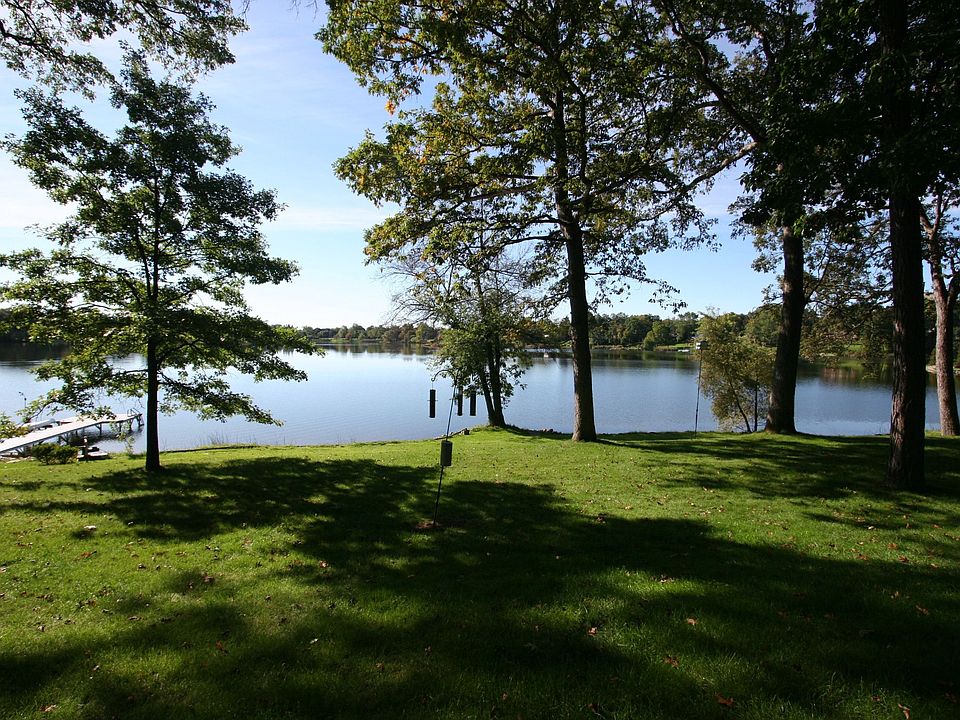 1st image of 1065 Timberlake Dr