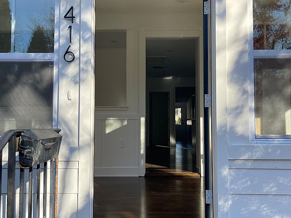 4th image of 416 Ludlow Ave