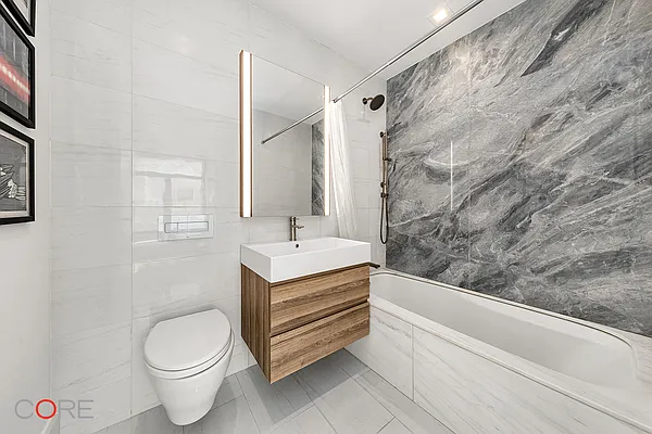 Rented by CORE | media 22