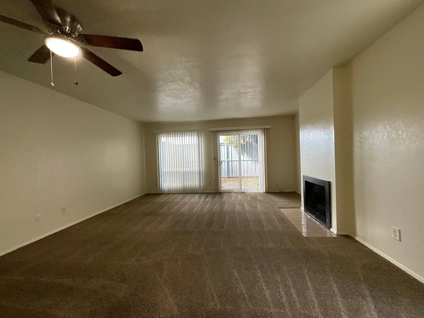 Lovely Townhome in Clovis! — Photo 4