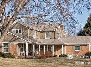 701 South Dr, Burr Ridge, IL 60527