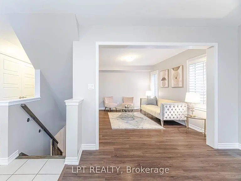554 Goldenrod Ln #140 — Photo 10