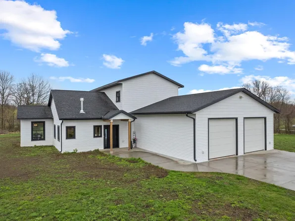 6359 313th Ave NE, North Branch, MN 55056