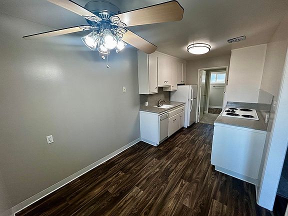 5th image of 19 Coleman Pl APT 23