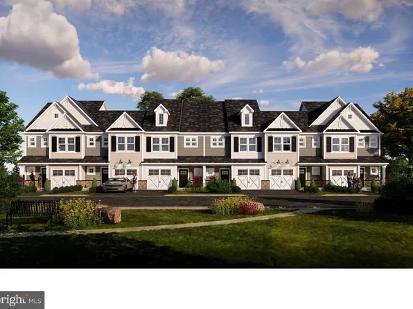 284 Honey Ln #E27, Norristown, PA 19401