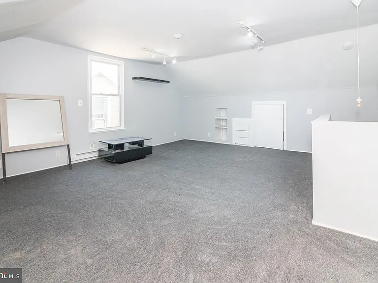 635 Chambers St — Photo 23