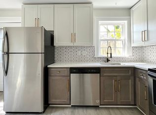 3909 Beech St #13, Cincinnati, OH 45227