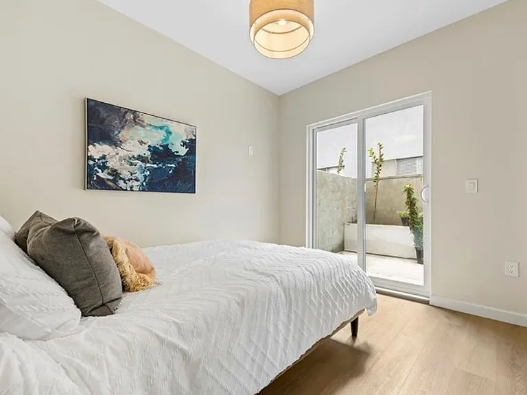 1027 Arcadia Ave #C — Photo 8