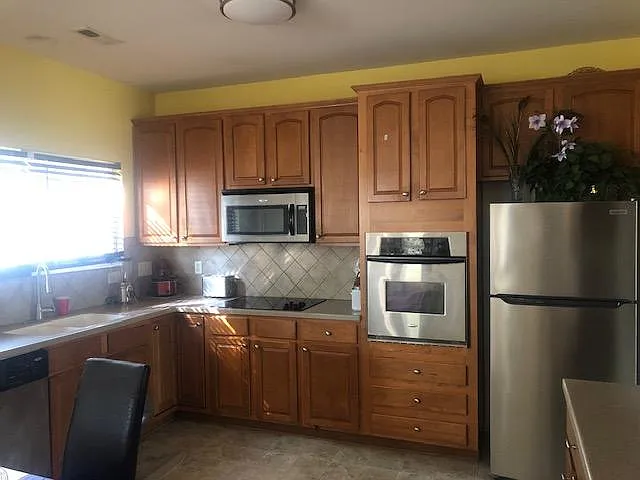 8 Suncrest Ct — Photo 14