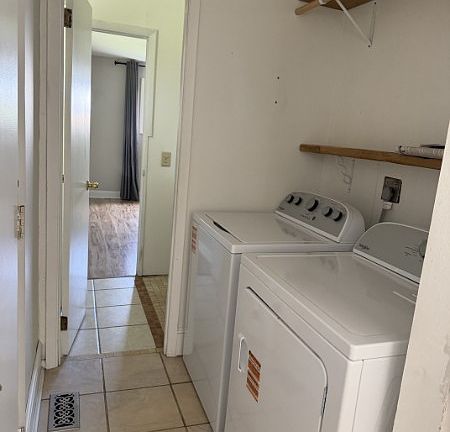 5th image of 11627 Hanover Rd