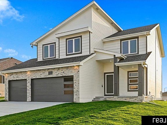 2nd image of 5512 N 190th Ave