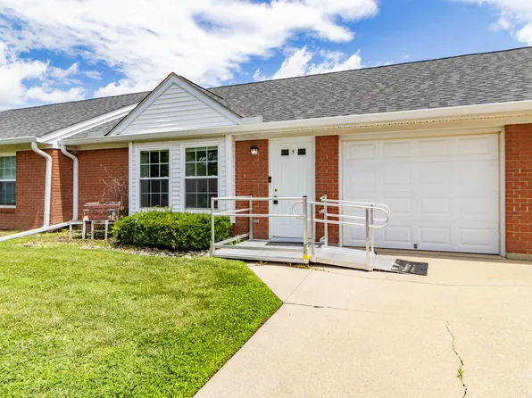 212 Rosemarie Dr Unit 5, Lebanon, OH 45036