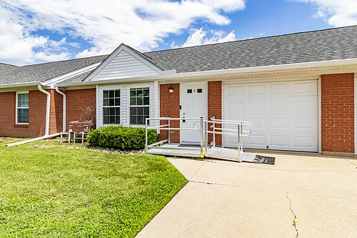 212 Rosemarie Dr #5 Photo 1