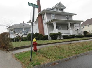 134 Stearns Ter, Chicopee, MA 01013